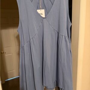 Light Blue V-Neck Sleeveless Women's Top